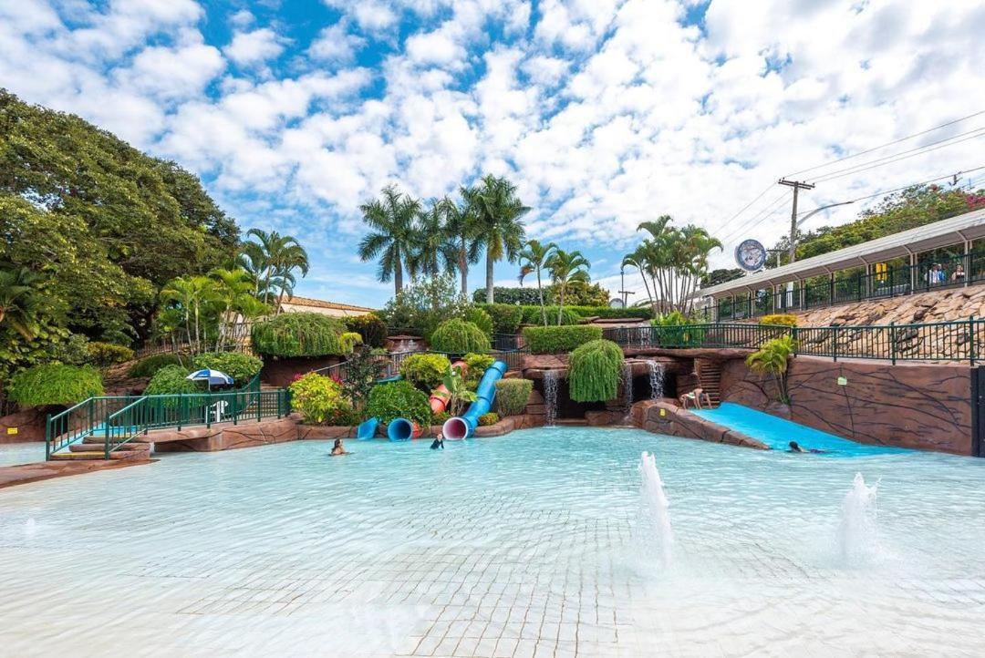 Hotel Spazzio Diroma Cafe Da Manha E Acesso Ao Acqua Park Caldas Novas Exteriör bild
